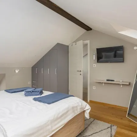 Castel Muschio By Guide Вилла Омишаль