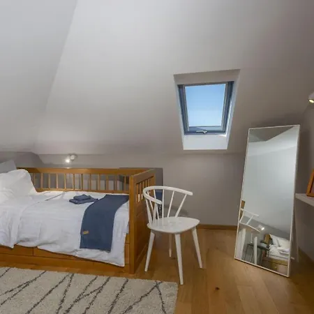 Castel Muschio By Guide Омишаль