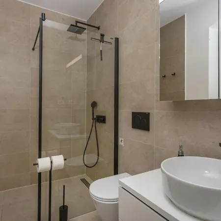 Castel Muschio By Guide Villa Omišalj