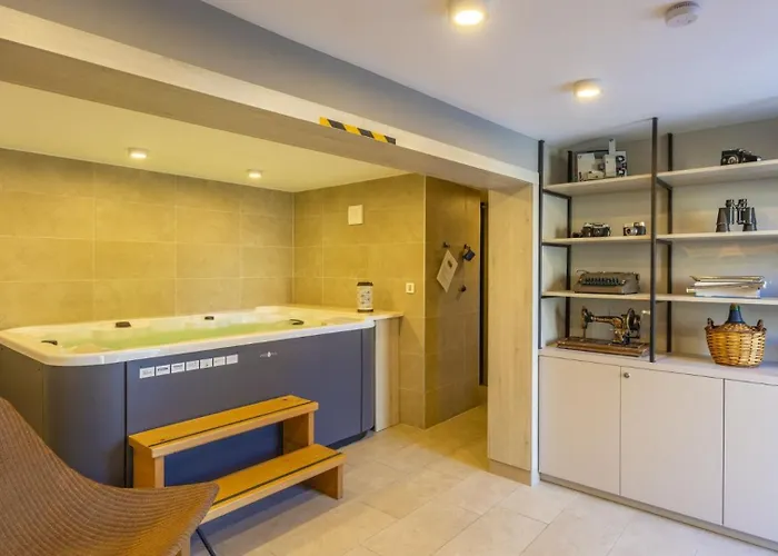 Castel Muschio By Guide Villa