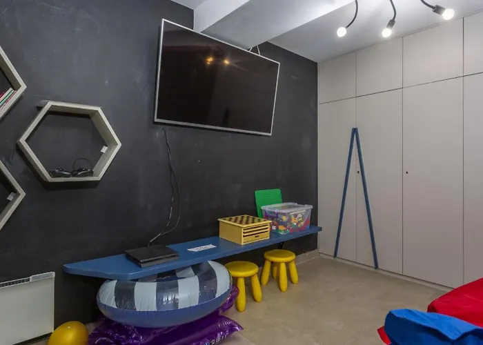 Castel Muschio By Guide